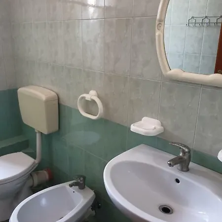 Vila Al-jon * Durrës