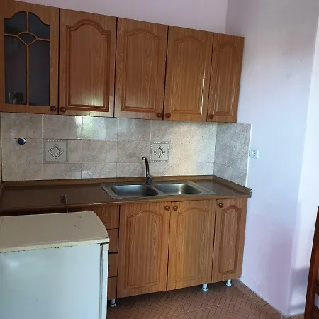 Vila Al-jon