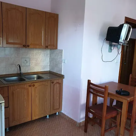 Vila Al-jon Hotel Durres